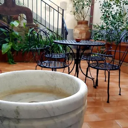 Re Ruggero Apartment Cefalu